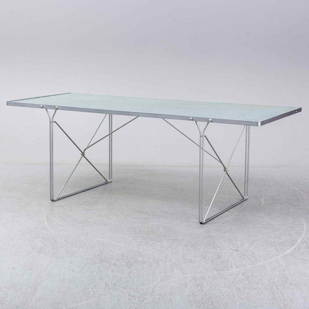 Stół MOMENT/fot. designalive.pl