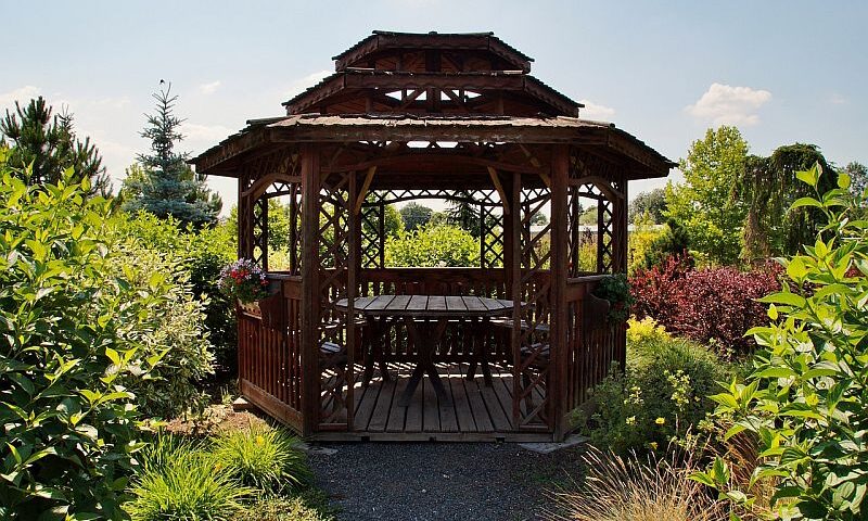 Jak samodzielnie zrobić altanę? Fot. Pixabay