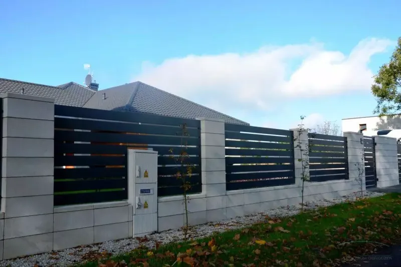 Ogrodzenie, fot. velago.pl