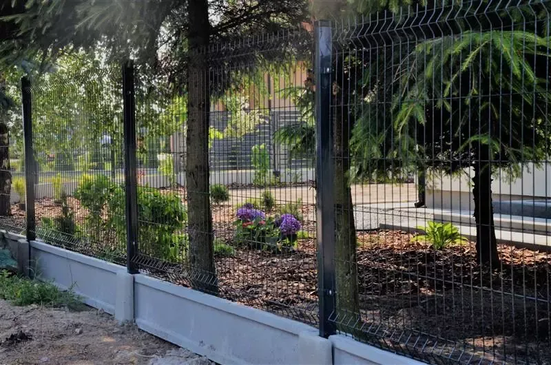 Ogrodzenie panelowe, fot. velago.pl