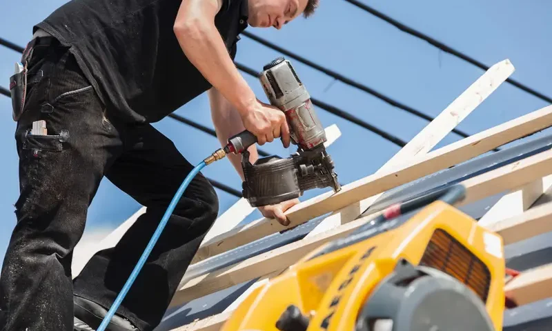 Sprężarki śrubowe - jak wybrać odpowiednie?